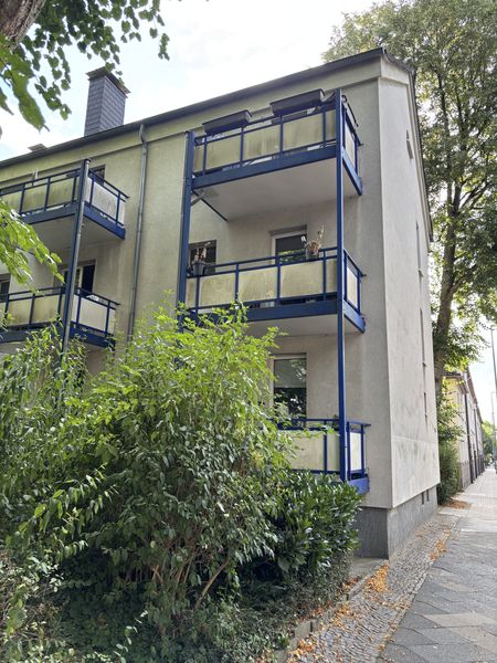Schöne 3 Zimmerwohnung mit Einbauküche + Balkon